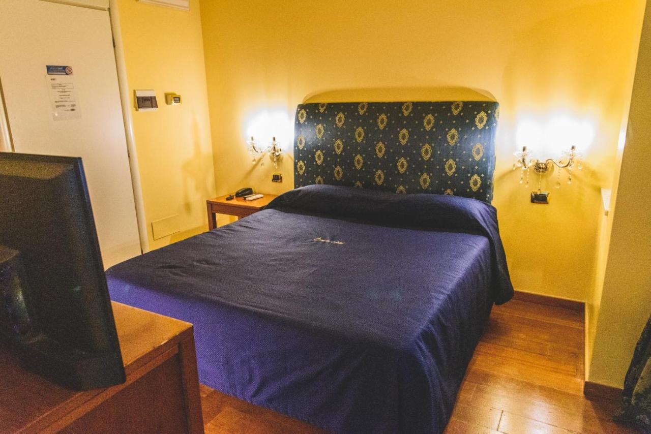 Canella Hotel Rom Exterior foto